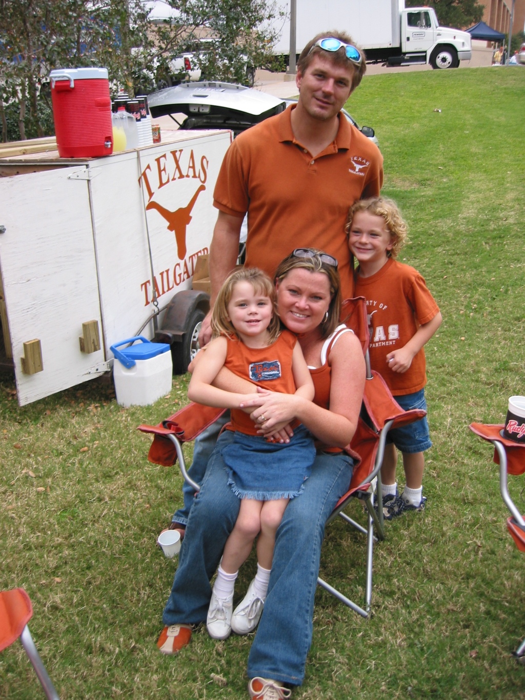 2005/11 November/Tailgate Party Kansas/1024x768_IMG_2446.JPG